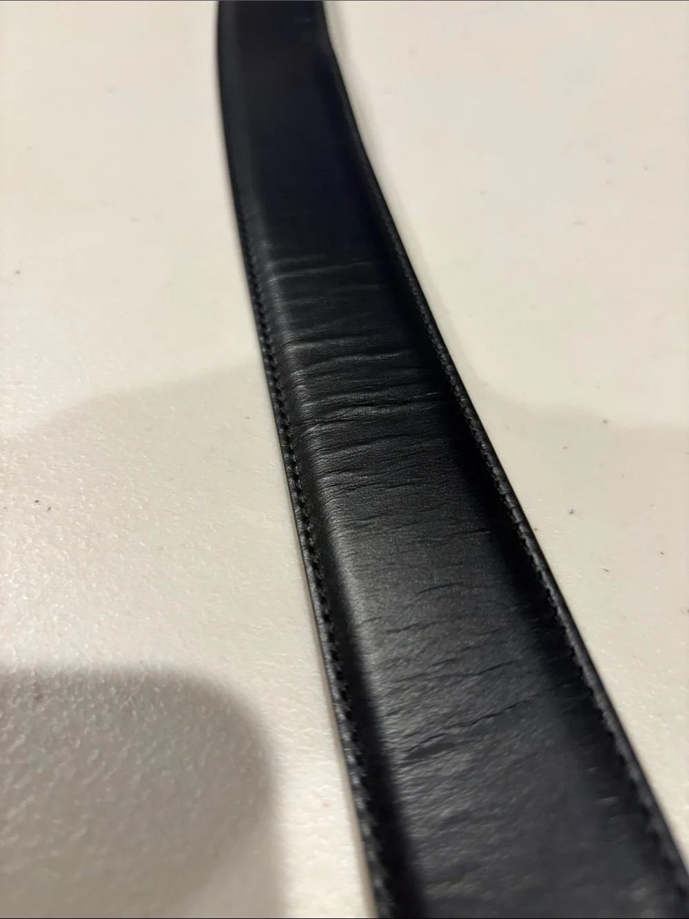 Salvatore Ferragamo Leather Gancini Belt with Silver Buckle. Size 42 black/Navy